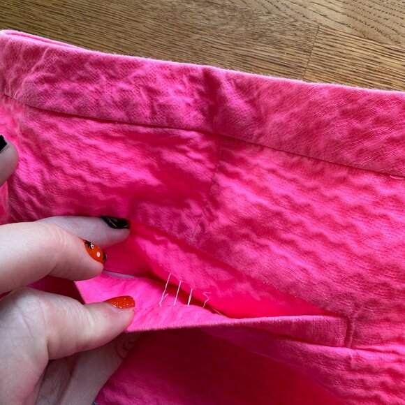 Lilly Pulitzer Pink Textured Shorts Size 4 - Picture 7 of 13